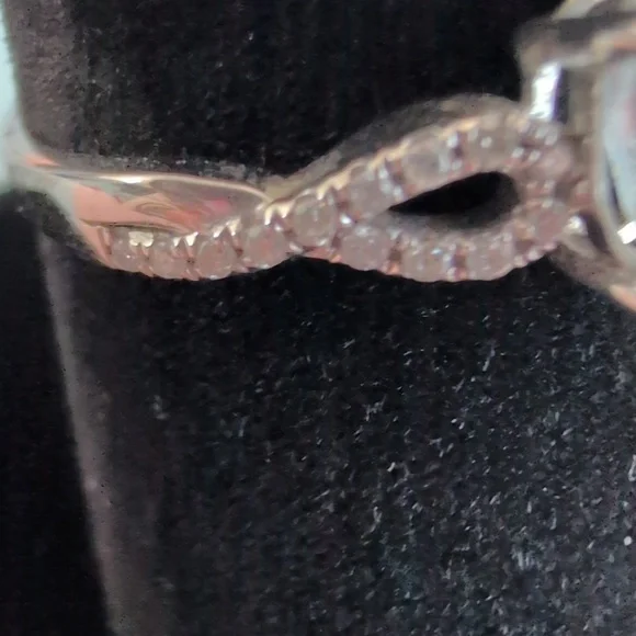 Elegant Ring 18k WG Aquamarine With dia Size 8 - Picture 4 of 8